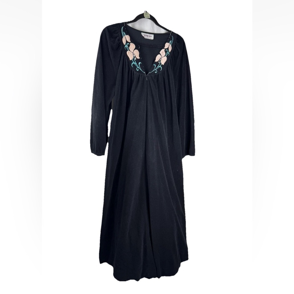 Vintage Vanity Fair Long Zip Up Robe Housecoat Woman M Pockets Black Floral Neck